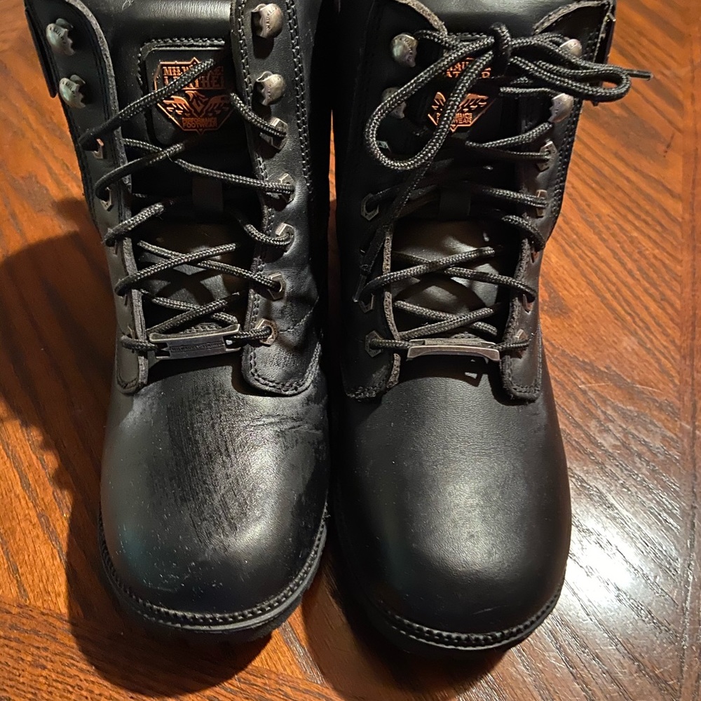 Women’s motorcycle boots size 9